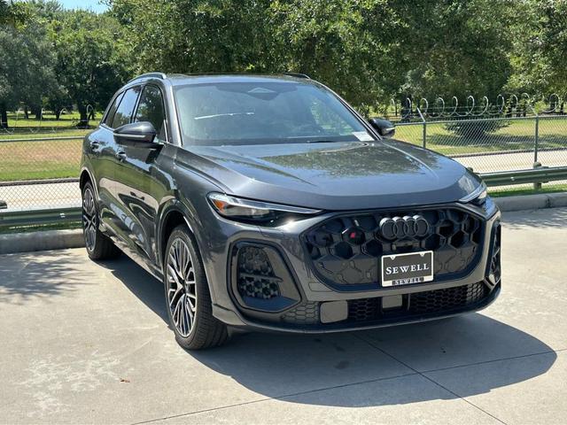 Photo of 2025 TAMBORA GRAY Audi SQ5