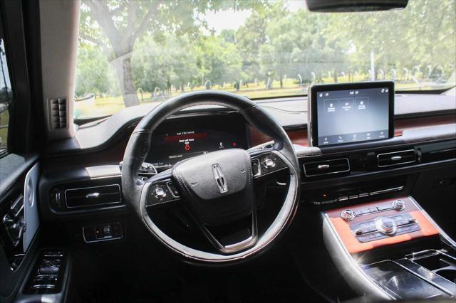 Photo of 2021 Infinite Black Lincoln Aviator