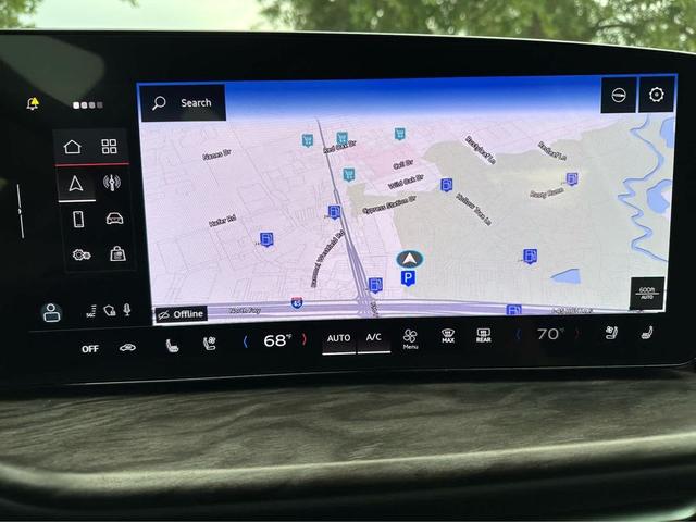 Photo of 2025 GLACIER WHITE Audi Q5