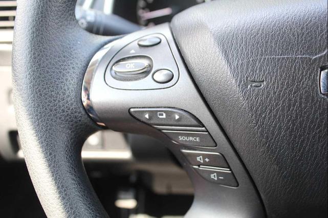 Photo of 2020 Brilliant Silver Metallic Nissan Murano