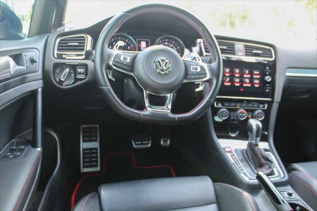 Photo of 2018 Great Falls Green Metallic Volkswagen Golf GTI