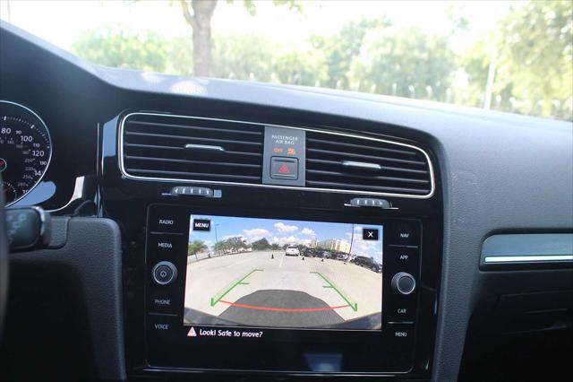 Photo of 2018 Great Falls Green Metallic Volkswagen Golf GTI
