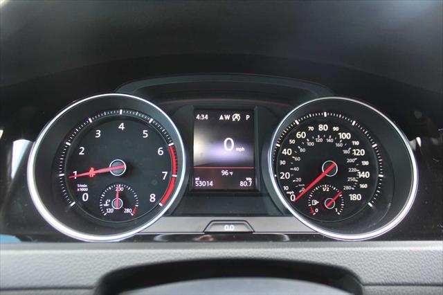 Photo of 2018 Great Falls Green Metallic Volkswagen Golf GTI