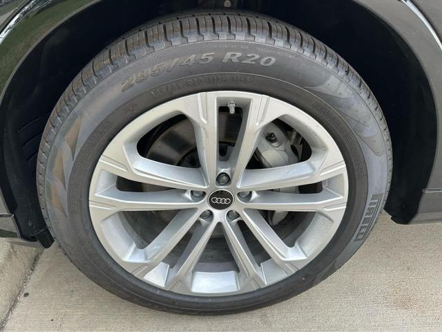 Photo of 2025 0E0E Audi Q7