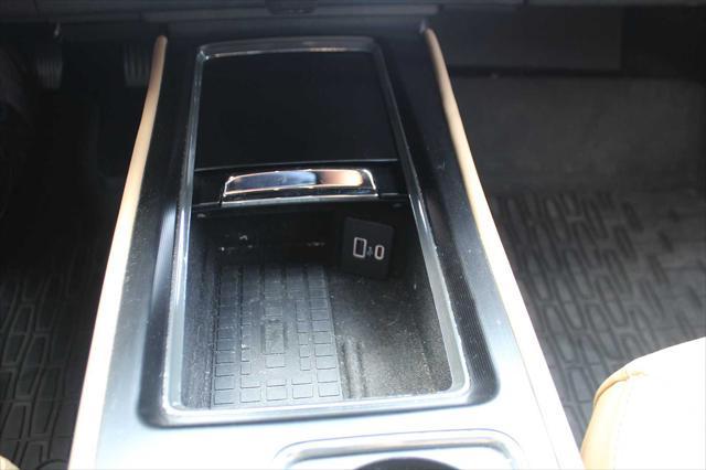 Photo of 2023 Red Carpet Metallic Tinted Clearcoat Lincoln Corsair