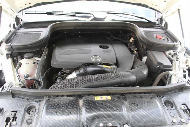 Photo of 2022 Polar White Mercedes-Benz GLE 350