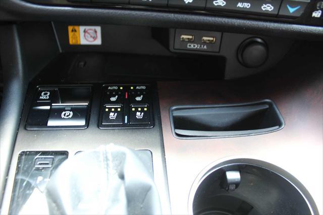 Photo of 2022 Nightfall Mica Lexus RX 350