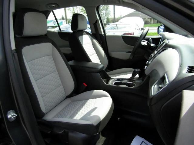Photo of 2020 Nightfall Gray Metallic Chevrolet Equinox