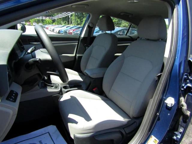Photo of 2020 Lakeside Blue Hyundai ELANTRA