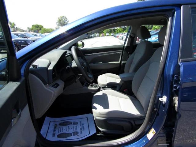 Photo of 2020 Lakeside Blue Hyundai ELANTRA