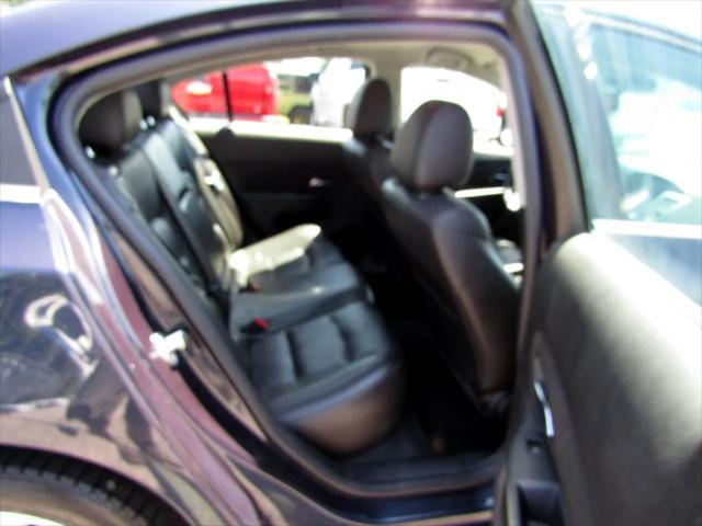 Photo of 2014 Blue Chevrolet Cruze