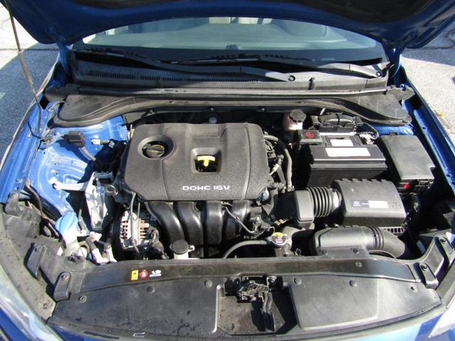 Photo of 2017 Lakeside Blue Hyundai ELANTRA