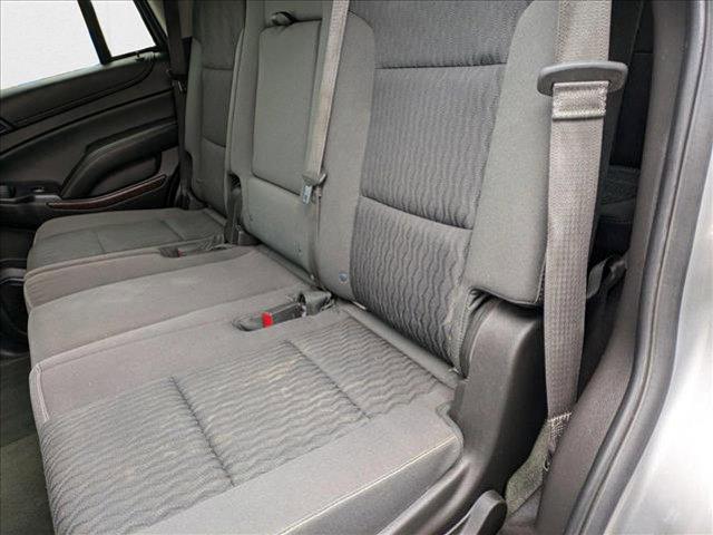 Photo of 2015 Quicksilver Metallic GMC Yukon