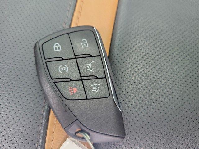 Photo of 2024 Onyx Black GMC Yukon