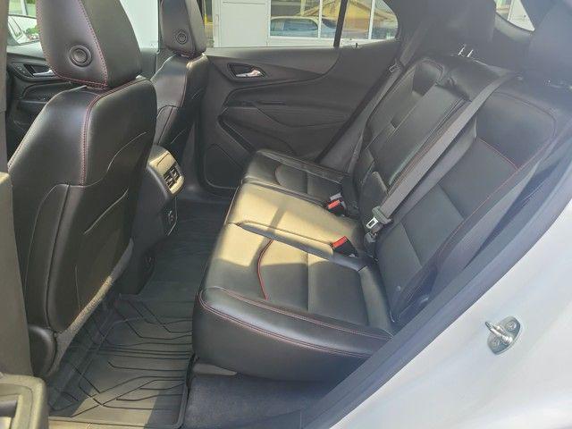 Photo of 2022 Summit White Chevrolet Equinox