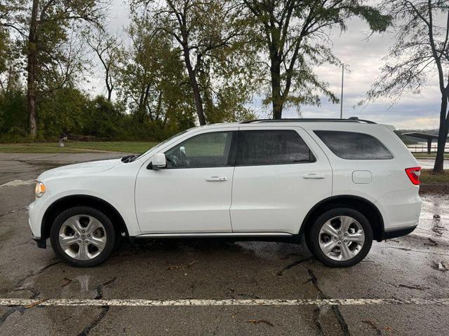 Photo of 2014 Bright White Clearcoat Dodge Durango