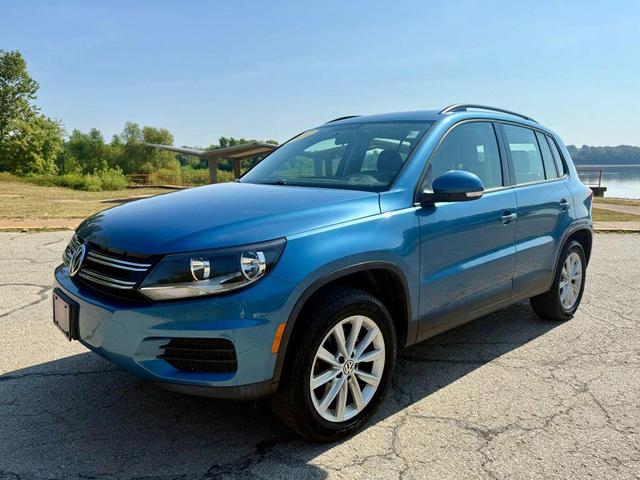 Photo of 2017 Pacific Blue Metallic Volkswagen Tiguan Limited