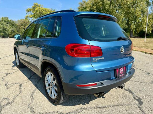 Photo of 2017 Pacific Blue Metallic Volkswagen Tiguan Limited