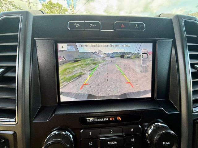 Photo of 2019 Oxford White Ford F-150