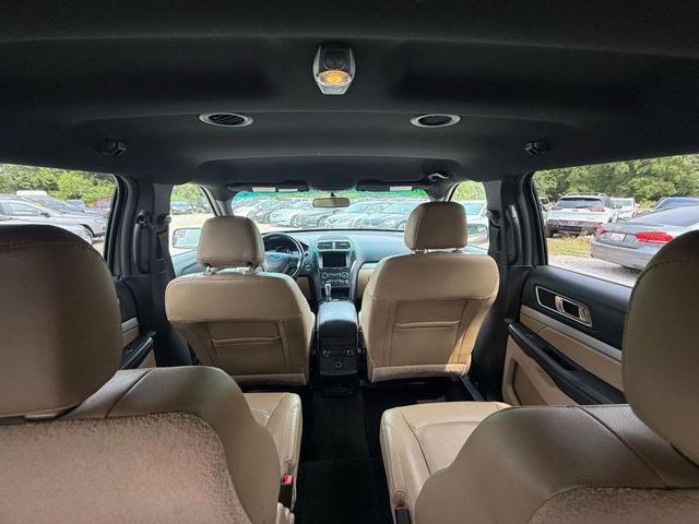 Photo of 2016 Caribou Metallic Ford Explorer