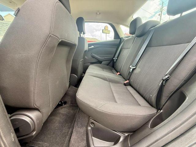 Photo of 2018 Shadow Black Ford Focus