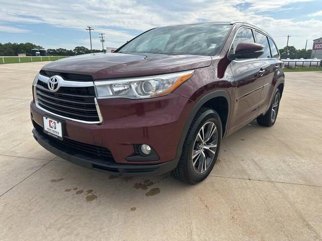 2016 Toyota Highlander