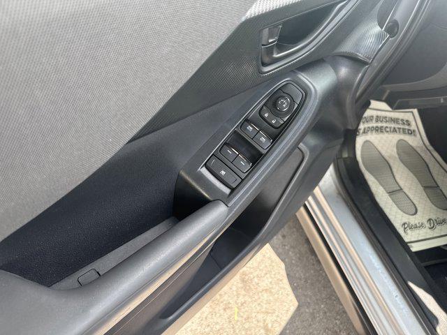 Photo of 2024 Ice Silver Metallic Subaru Crosstrek