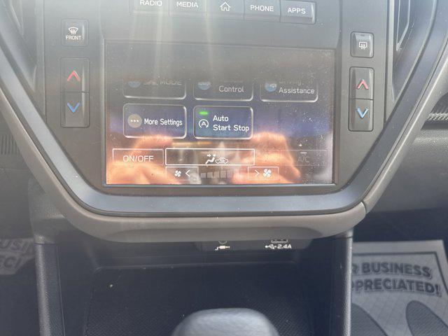 Photo of 2024 Ice Silver Metallic Subaru Crosstrek