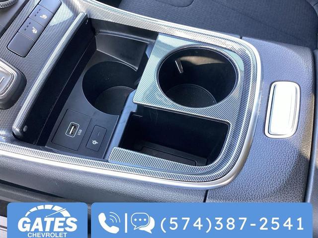 Photo of 2023  Hyundai SANTA FE
