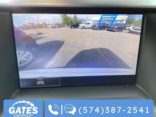 Photo of 2023 Summit White GMC Acadia