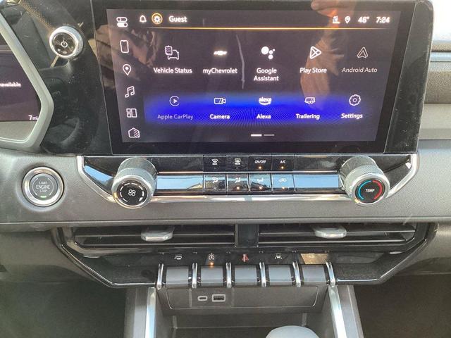 Photo of 2025 Black Chevrolet Colorado