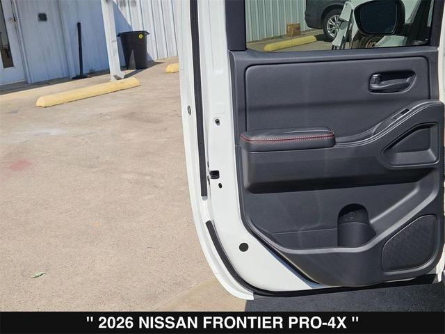 Photo of 2026 Glacier White Nissan Frontier