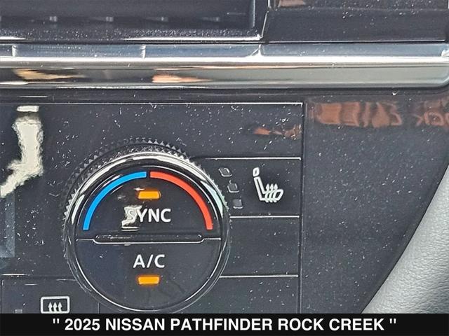 Photo of 2025 Super Black Nissan Pathfinder