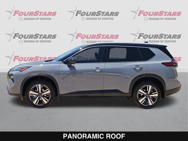 Photo of 2025 Boulder Gray Pearl/Super Black Nissan Rogue