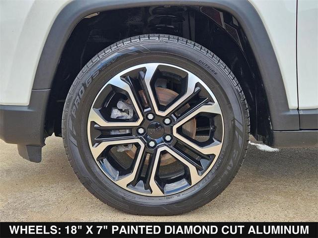 Photo of 2022 Bright White Clearcoat Jeep Compass