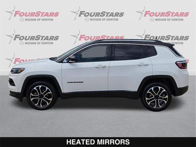 Photo of 2022 Bright White Clearcoat Jeep Compass