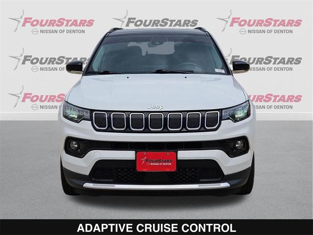 Photo of 2022 Bright White Clearcoat Jeep Compass