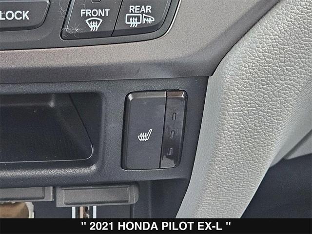 Photo of 2021 Silver Honda Pilot