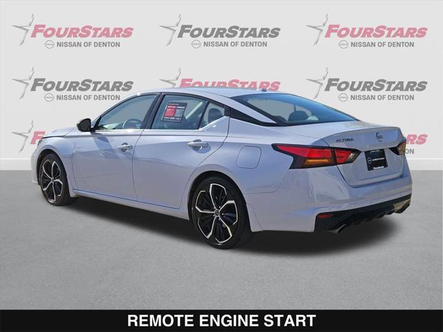 Photo of 2024 Gray Sky Pearl Nissan Altima