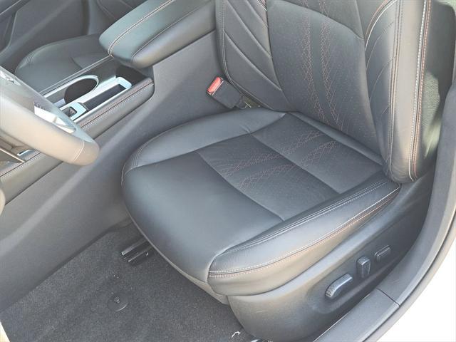 Photo of 2024 Gray Sky Pearl Nissan Altima