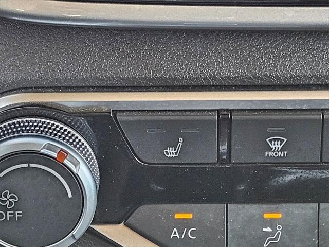 Photo of 2024 Gray Sky Pearl Nissan Altima
