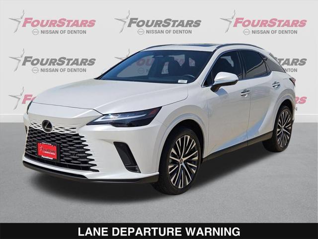 Photo of 2023 White Lexus RX 350