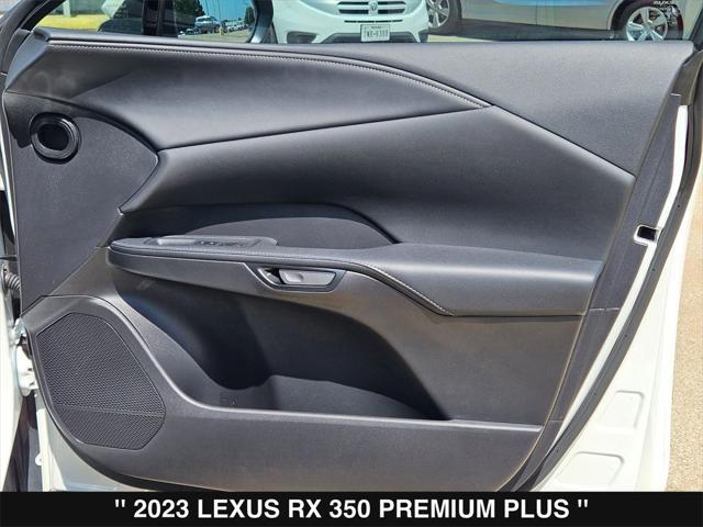 Photo of 2023 White Lexus RX 350
