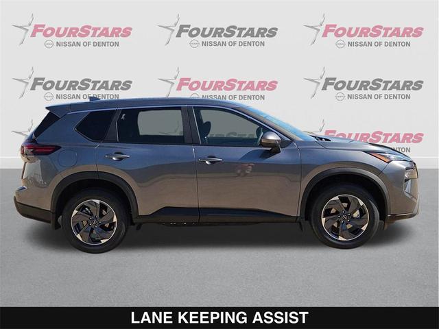 Photo of 2026 Gun Metallic Nissan Rogue