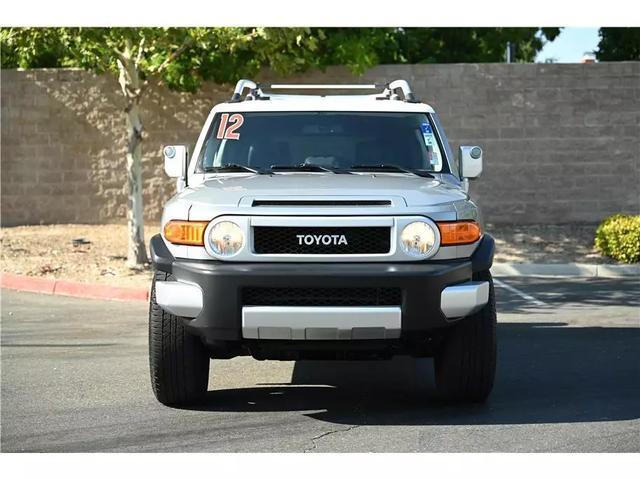 Photo of 2012 Silver Toyota FJ Cruiser