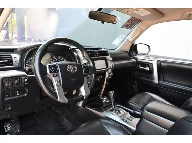 Photo of 2019 White Toyota 4Runner