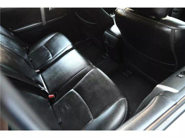 Photo of 2019 White Toyota 4Runner