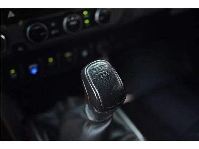 Photo of 2017 White Toyota Tacoma