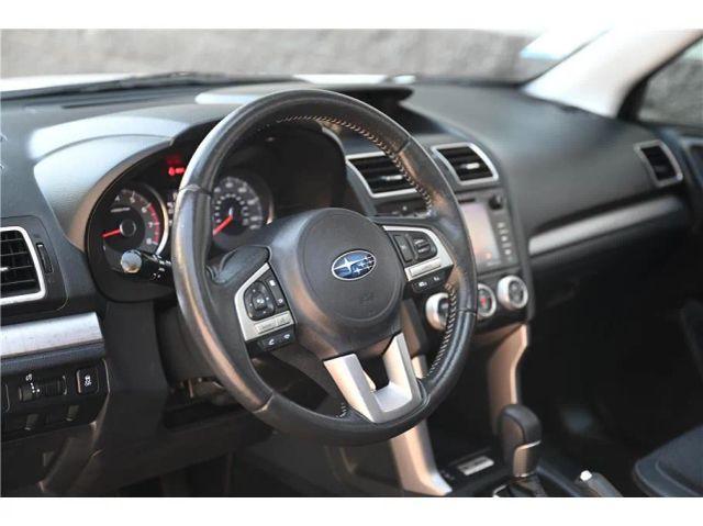 Photo of 2018 Crystal White Pearl Subaru Forester