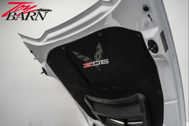 Photo of 2019 Arctic White Chevrolet Corvette